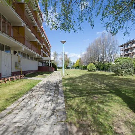 Beach Apartman Замарди