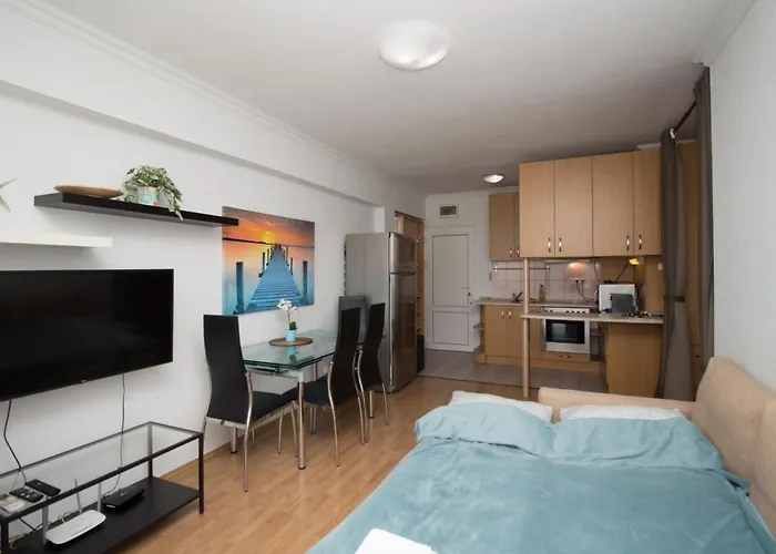Апартаменты Beach Apartman