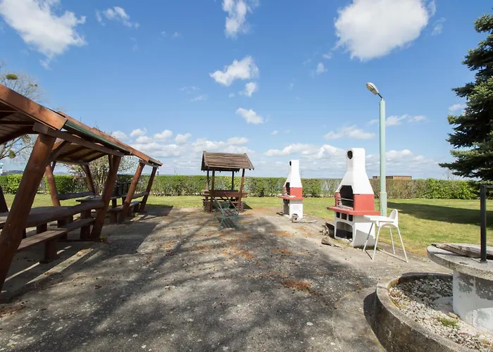 アパート Beach Apartman